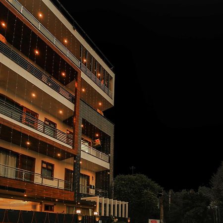 Hotel Maharaja Palace Gurgaon Dış mekan fotoğraf