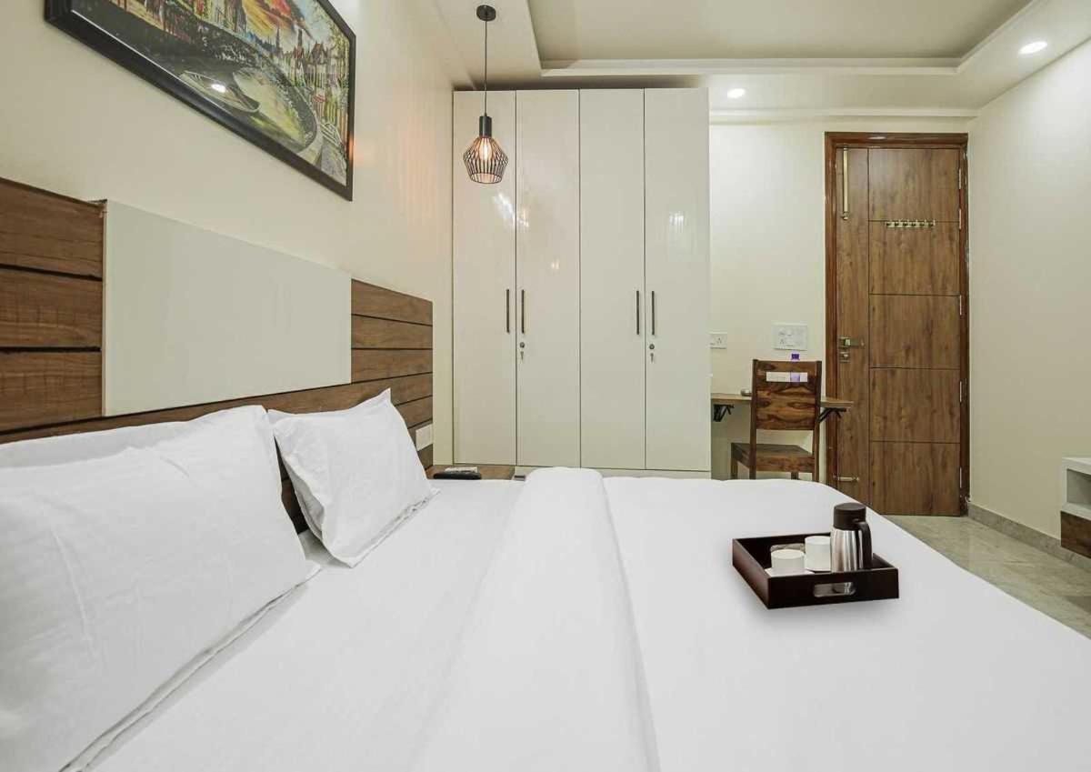 Hotel Maharaja Palace Gurgaon Dış mekan fotoğraf